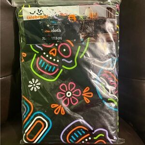 Colorful Skull Tablecloth
